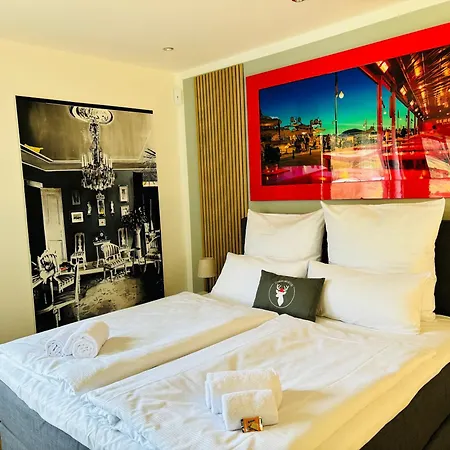 Gesamtes King Size Kueche Tv Regendusche Loggia Chalet Baden-Baden