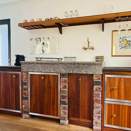 Chalet Gesamtes King Size Kueche Tv Regendusche Loggia *